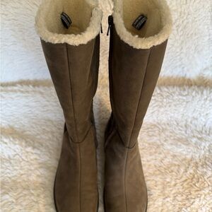 Teva Figueroa Olive Waterproof Suede Boots